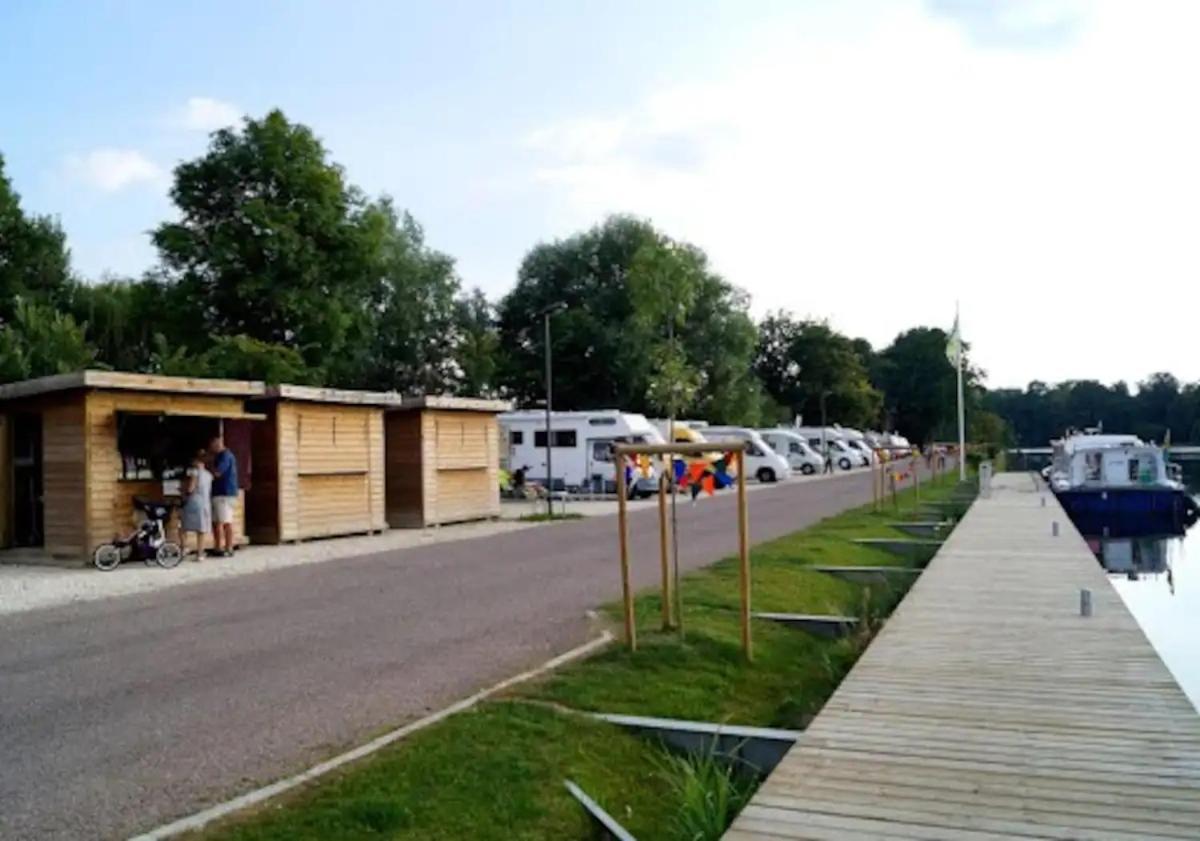 Maisons Cosy De Village Gurgy Bagian luar foto