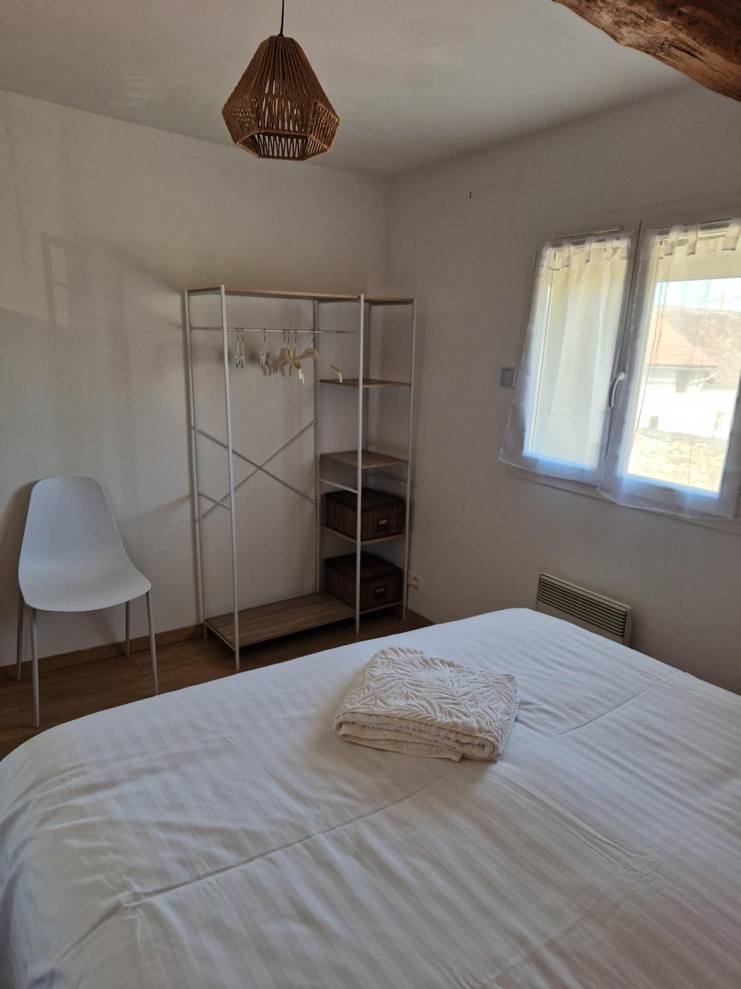 Maisons Cosy De Village Gurgy Bagian luar foto